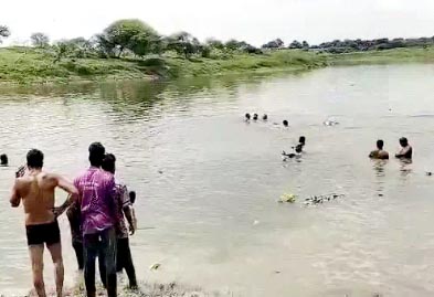 1759395922 Untitled 6 copy